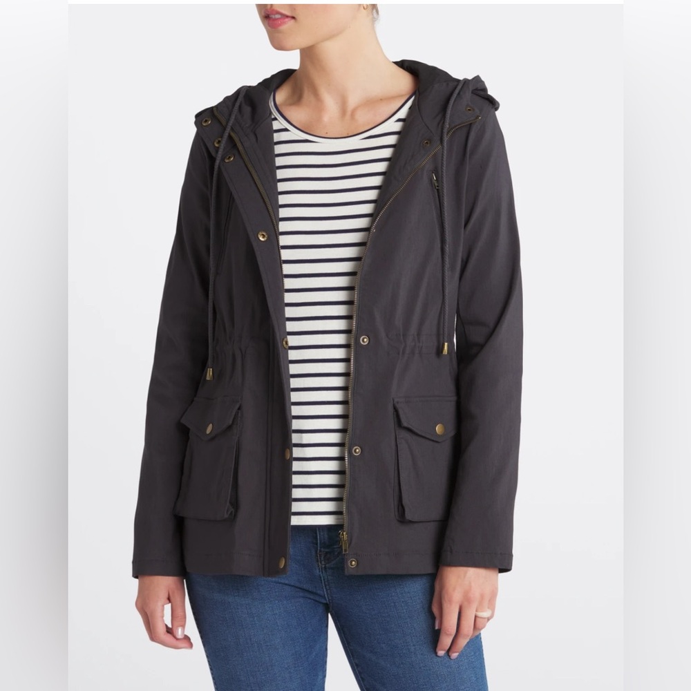 EDEN SOCIETY
Holly Contrast Hood Cargo Jacket